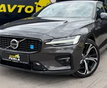 Zunanja slika - Volvo S60 - B5-R Ultimate Dark 4X4 TOP OPREMA KOT NOV JAMSTVO - 1 - Predogledna slika