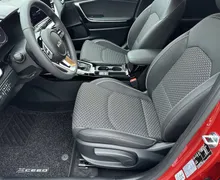 Notranja slika - KIA XCeed - 1.5 T-GDi EX WAY 7DCT - 10 - Predogledna slika
