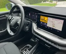 Notranja slika - Škoda Octavia - Combi 2.0 TDI DSG-1 LASTNIK-AU-LED-NAVI-ODLIČNA - 11 - Predogledna slika