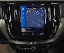 Notranja slika - Volvo XC60 - B4D R-Design Avt.- LED.usnje+mem.360kam.HUD.Harman - 17 - Predogledna slika