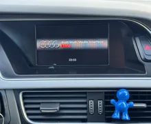 Notranja slika - Audi A4 - Avant 2,0 TDI Multitronic - 7 - Predogledna slika