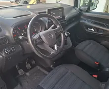 Zunanja slika - Opel Combo - 1.5 HDI 96KW SERVISNA ZGODOVINA + MALO KM - 9 - Predogledna slika