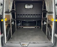 Notranja slika - Ford Transit Custom - 2.0 TDCI+SLO+6SED+KLJUKA+PDC - 10 - Predogledna slika