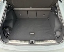 Notranja slika - Audi Q3 - TDI quattro 142 kW - 12 - Predogledna slika