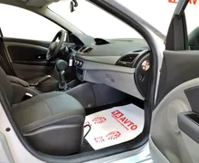Zunanja slika - Renault Mégane - Megane Berline 1.6 16V Authentique SLO-KLIMA-103.000KM - 11 - Predogledna slika