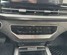 Notranja slika - SsangYong Rexton - 2.2 XDI AWD Limited Exclusive Panorama+ Avt. - 18 - Predogledna slika