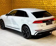 Notranja slika - Audi Q8 - quattro 50 TDI S-Line Aut. ZRAČNO-LED-DIGITAL - 8 - Predogledna slika