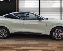 Zunanja slika - Ford Mustang Mach-e - PREMIUM 88kWh 276PS RWD-NA ZALOGI - 3 - Predogledna slika