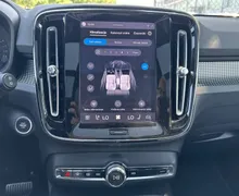 Notranja slika - Volvo XC40 - B4P Ultra Black Edition Avt. - 19 - Predogledna slika