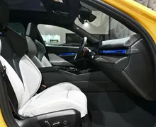 Notranja slika - BMW Serija 5 - BMW M5 AUT. - 15 - Predogledna slika