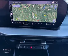 Notranja slika - Audi Q3 Sportback - TFSI quattro S tronic 204KM - 9 - Predogledna slika
