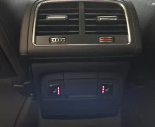 Notranja slika - Audi Q5 - 2.0TDI-QUATTRO-3XS-LINE-PANORAMA-ACC-KAMERA-20COL- - 11 - Predogledna slika