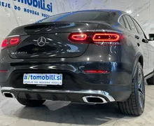 Notranja slika - Mercedes-Benz GLC coupe - 220d|4Matic|AMG Line|Kamera|Kljuka|SLO|1.Lastnik|. - 7 - Predogledna slika