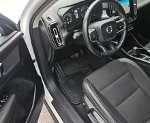 Zunanja slika - Volvo XC40 - 2.0 TD AWD 150ks °FULL-LED° °AUTOMATIC° °KAMERA° - 8 - Predogledna slika