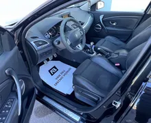 Notranja slika - Renault Megane - GT LINE 2.0 dCi+160KM+BOSE+XENON+NAVI+ALU - 9 - Predogledna slika
