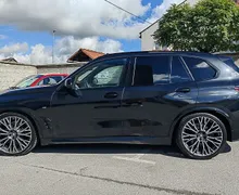 Zunanja slika - BMW X5 - serija : 30d-XD-M-PAKET-ZRAČNO-PANO-SOFT-CL-360KAM-LASER-22 - 2 - Predogledna slika