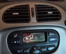 Notranja slika - Citroën Xsara - Picasso 1,6i 16V SX - 14 - Predogledna slika