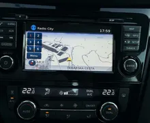 Notranja slika - Nissan Qashqai - 1.2 DIG-T-LIZING ZA TUJCE-NAVI-PDC- - 12 - Predogledna slika