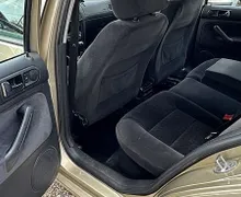 Zunanja slika - VW Golf - Comfortline 1.9 TDI 74 kW 4motion 4X4 - 12 - Predogledna slika