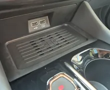 Zunanja slika - Vinfast VF8 - PLUS 87.7kWh 408PS AWD-GRATIS POLNILNICA 22KW - 18 - Predogledna slika