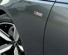 Notranja slika - Audi A4 - 2.0 TDI-3X S LINE-70.000km-1 LASTNIK-XENON+LED-... - 9 - Predogledna slika