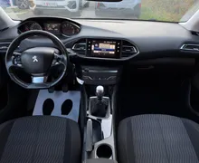 Notranja slika - Peugeot 308 - 1.6 THP Park.senzorji|Zaslon na dotik|FINANCIRANJE - 10 - Predogledna slika