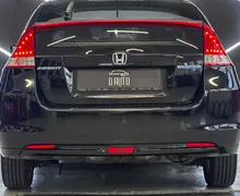 Notranja slika - Honda Insight - 1.3 HYBRID AVTOMATIK KLIMA TEMPOMAT NOVE Z. GUME - 18 - Predogledna slika