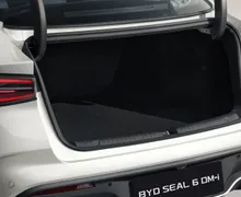 Zunanja slika - BYD SEAL 6 - 6 DM-i COMFORT  PHEV skupni doseg 1.455 km - 9 - Predogledna slika