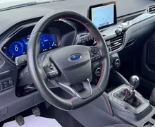 Notranja slika - Ford Kuga - 1.5+ ST-Line+SLO+1.LAST+KAMERA+LED - 10 - Predogledna slika