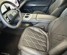 Zunanja slika - Changan CS75 Plus - 8AT + KOMPLET ZIMSKIH PNEVMATIK • NA ZALOGI - 9 - Predogledna slika