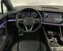 Notranja slika - Volkswagen Touareg - V6 TDI R-Line 4M |Pano|Zračno|NightV|4WS|Hlaj|We.. - 10 - Predogledna slika