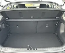 Notranja slika - KIA Stonic - 1.0 T-GDi LX Life M T... - 14 - Predogledna slika