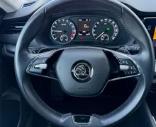 Notranja slika - Škoda Octavia - 2.0 TDI Ambition DSG-LED-PDC-Vzvr. kamera-AppConn. - 8 - Predogledna slika