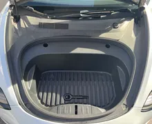 Notranja slika - Tesla Model 3 - 3D3 / 3D7 - 14 - Predogledna slika