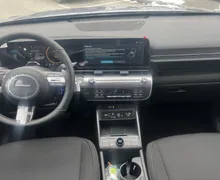 Zunanja slika - Hyundai Kona - Electric 48.6 kWh 99kW PREMIUM+ WINTER - 11 - Predogledna slika
