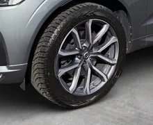 Zunanja slika - Volvo XC60 - D5 AWD R-Design Avt.-Vlečna kljuka-HeadUp-Harman.. - 6 - Predogledna slika