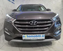 Zunanja slika - Hyundai Tucson - 4WD 2.0 CRDi Slovensko vozilo - Kamera - Kljuka - 2 - Predogledna slika