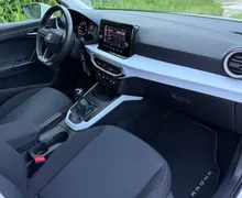 Notranja slika - Seat Arona - 1.0 TSI|110ks|1.lastnica|SLO|kot nov|FINANCIRANJE - 7 - Predogledna slika