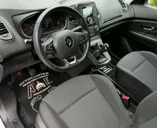 Notranja slika - Renault Scenic - 1.2-LED LUČI-136.000km-LIZING ZA TUJCE-ODLIČEN-... - 9 - Predogledna slika