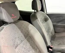 Notranja slika - Renault Twingo - Rip Curl 1.2-KLIMA-SLOVENSKI-SERV4SNA-KNJ-TRAJNIK - 11 - Predogledna slika