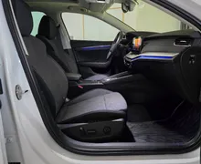 Notranja slika - Škoda Octavia - Combi 2.0 TDI Style DSG- Matrix.panorama.HUD.asist - 14 - Predogledna slika