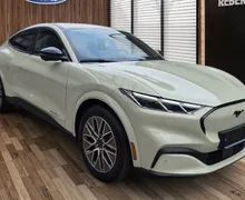 Zunanja slika - Ford Mustang Mach-e - PREMIUM 88kWh 276PS RWD-NA ZALOGI - 2 - Predogledna slika
