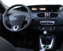 Zunanja slika - Renault Scénic - Grand Scenic Dynamique dCi 130 - 7 - Predogledna slika