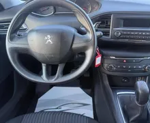 Notranja slika - Peugeot 308 - 1.2 PureTech 110ks ACCESS... - 11 - Predogledna slika