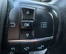 Notranja slika - Ford Kuga - TitaniumX 2.0 EcoBlue 140kW.NEMŠKI+4ALU.KAMERA.4X4 - 11 - Predogledna slika
