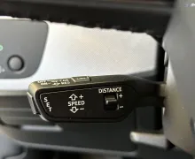 Notranja slika - Audi A4 Avant - 2.0TDI-VIRTUAL-MATRIX-F1-360KAMERE-2XPDC-NA OBRO.. - 9 - Predogledna slika
