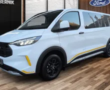 Zunanja slika - Ford Transit Custom - KOMBI TRAIL 2.0 TDCi 150 KM M6 L2H1 -ZALOGA - 1 - Predogledna slika