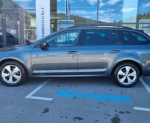 Zunanja slika - Škoda Octavia - Combi 1.2 TSI - SLOVENSKI - 2. LASTNIK - 4 - Predogledna slika