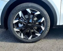 Zunanja slika - KIA Sorento - 2.2 CRDi EX LIMITED 8 DCT AWD 148kW - 5 - Predogledna slika