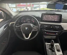 Zunanja slika - BMW Serija 5 - Touring: 520D BUSINESS AUT xDRIVE LED VIRTUAL KAMERA USN - 7 - Predogledna slika